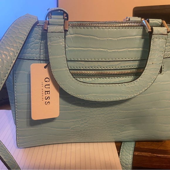NWT Guess Aqua Katey, gorgeous color - Picture 6 of 9